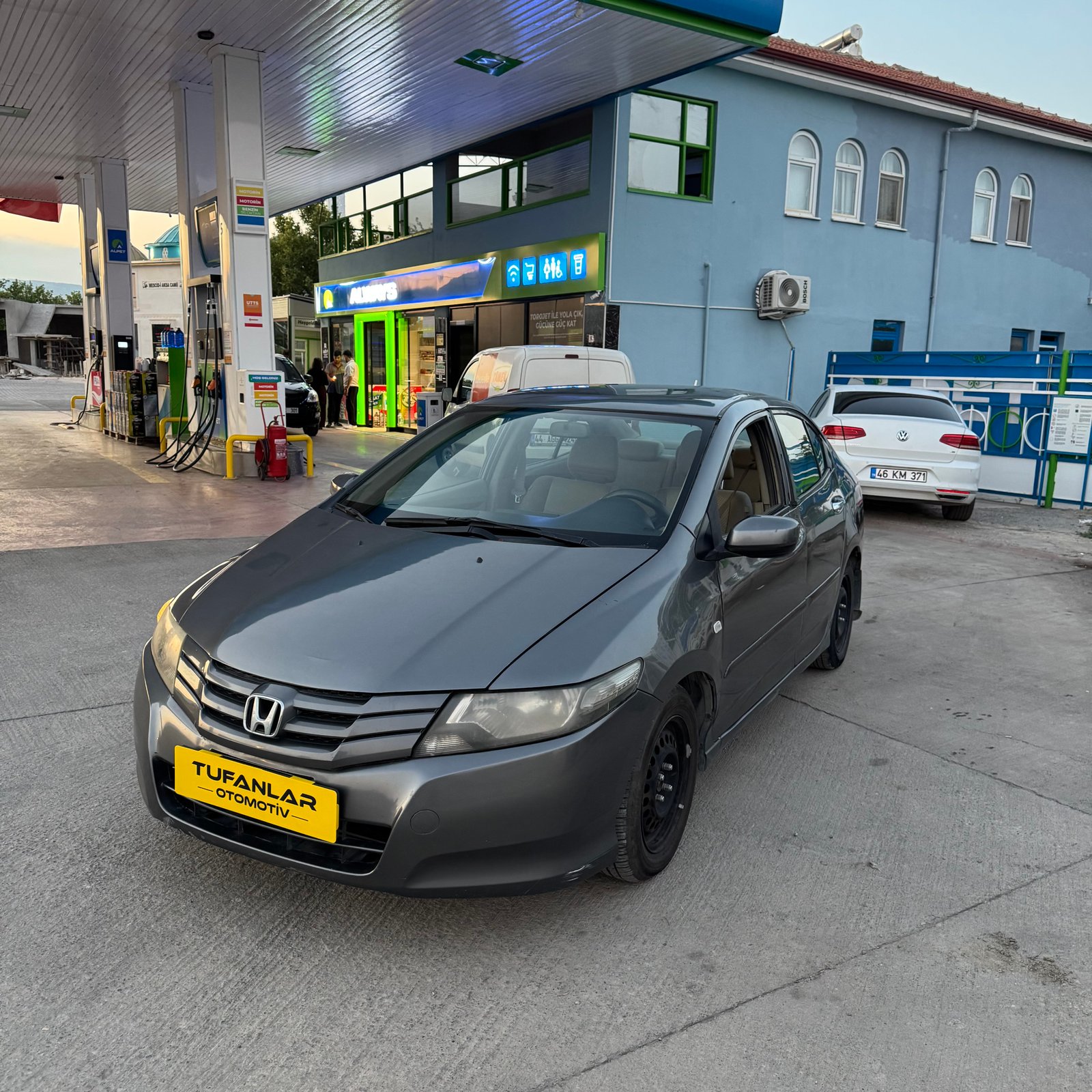 Honda City 1.4 LS 2009 fotoğraf 3