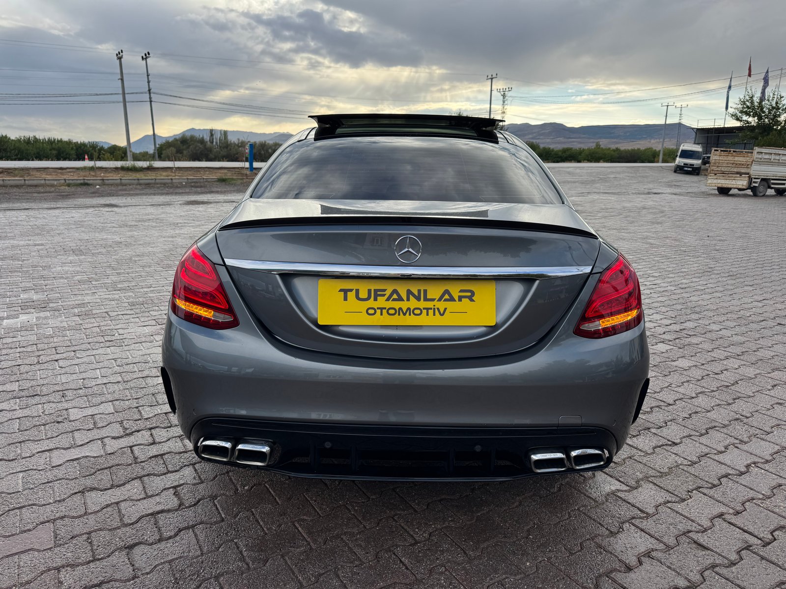 Mercedes-Benz C200d AMG 2018 fotoğraf 6