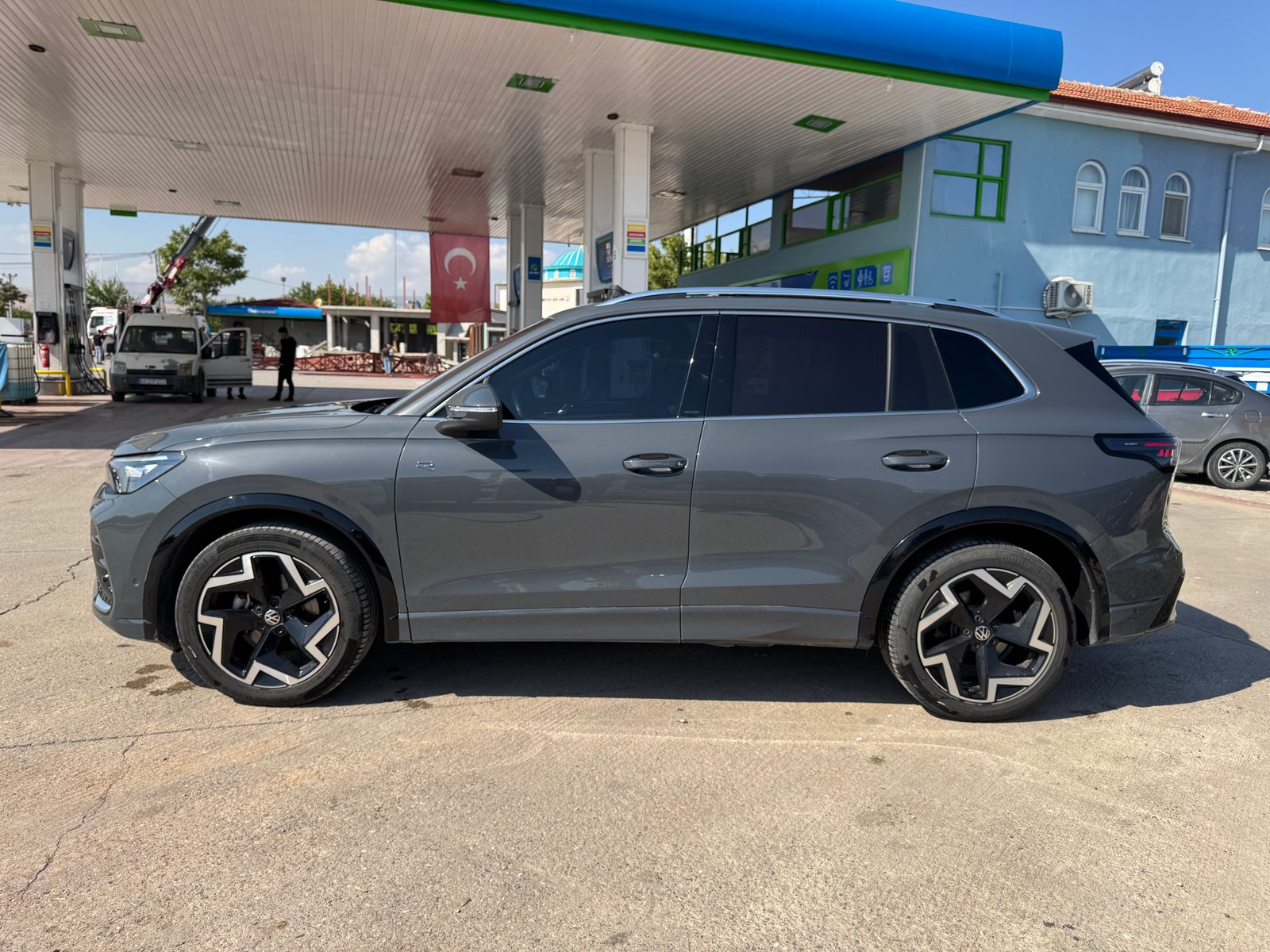 Volkswagen Tiguan 2024 fotoğraf 5