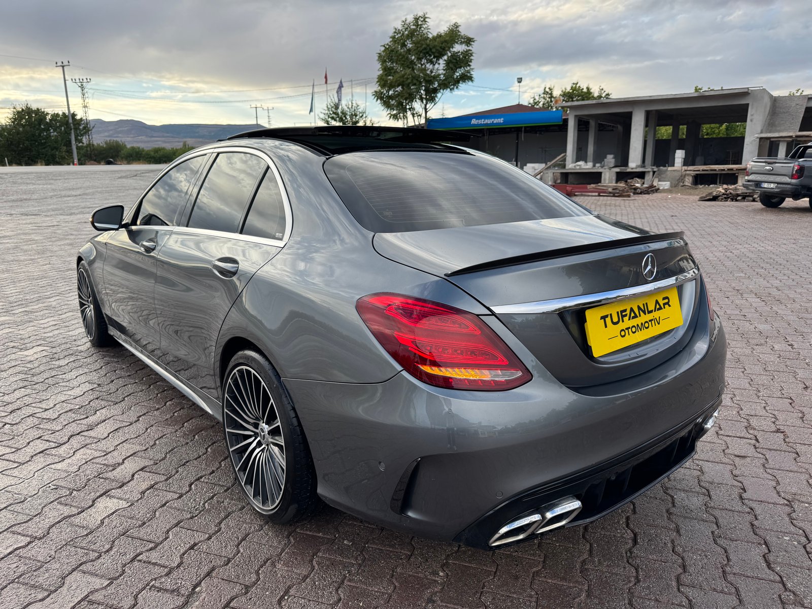 Mercedes-Benz C200d AMG 2018 fotoğraf 8