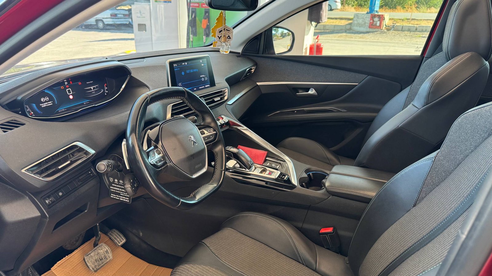 Peugeot 3008 1.5 BlueHDi Allure 2021 fotoğraf 12