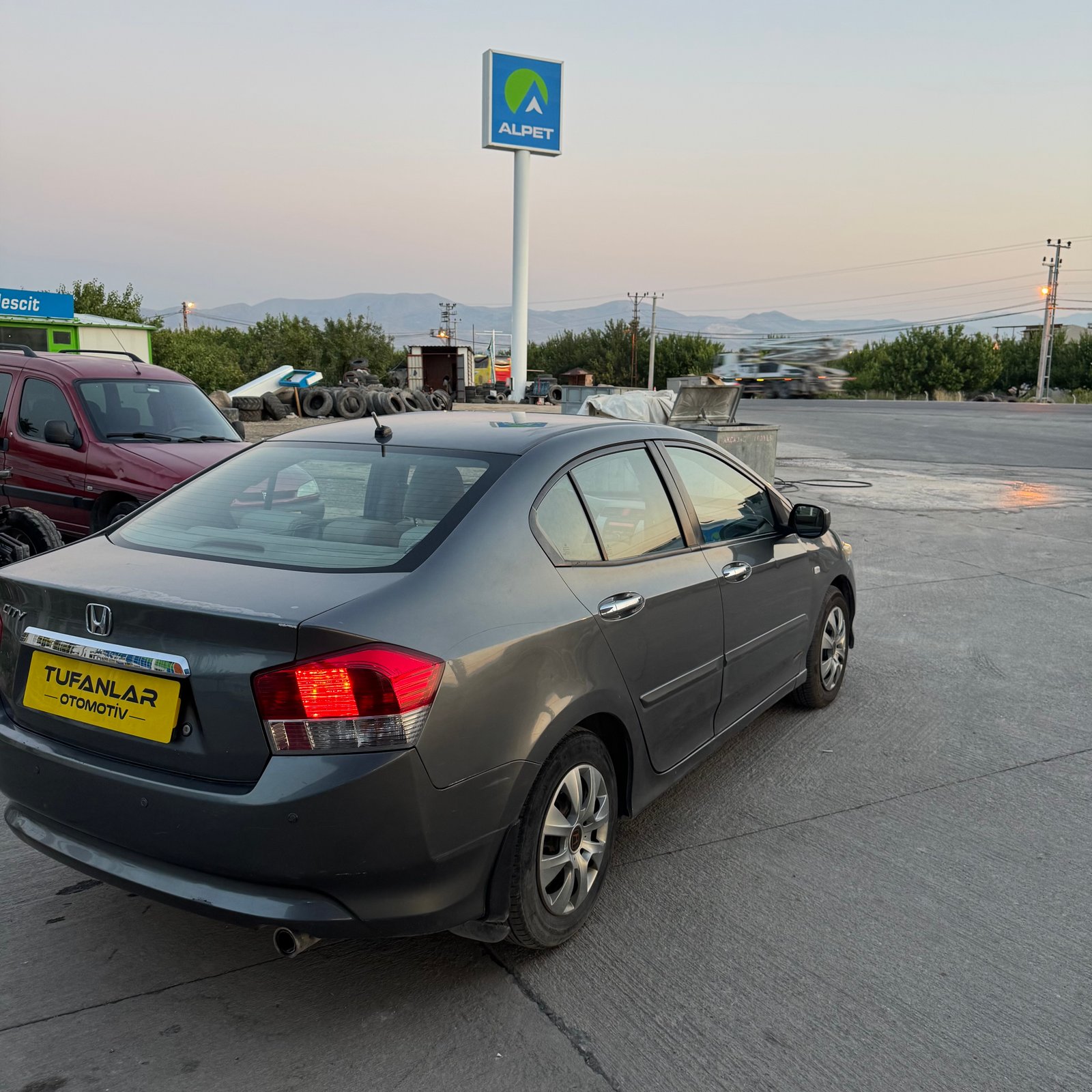 Honda City 1.4 LS 2009 fotoğraf 6