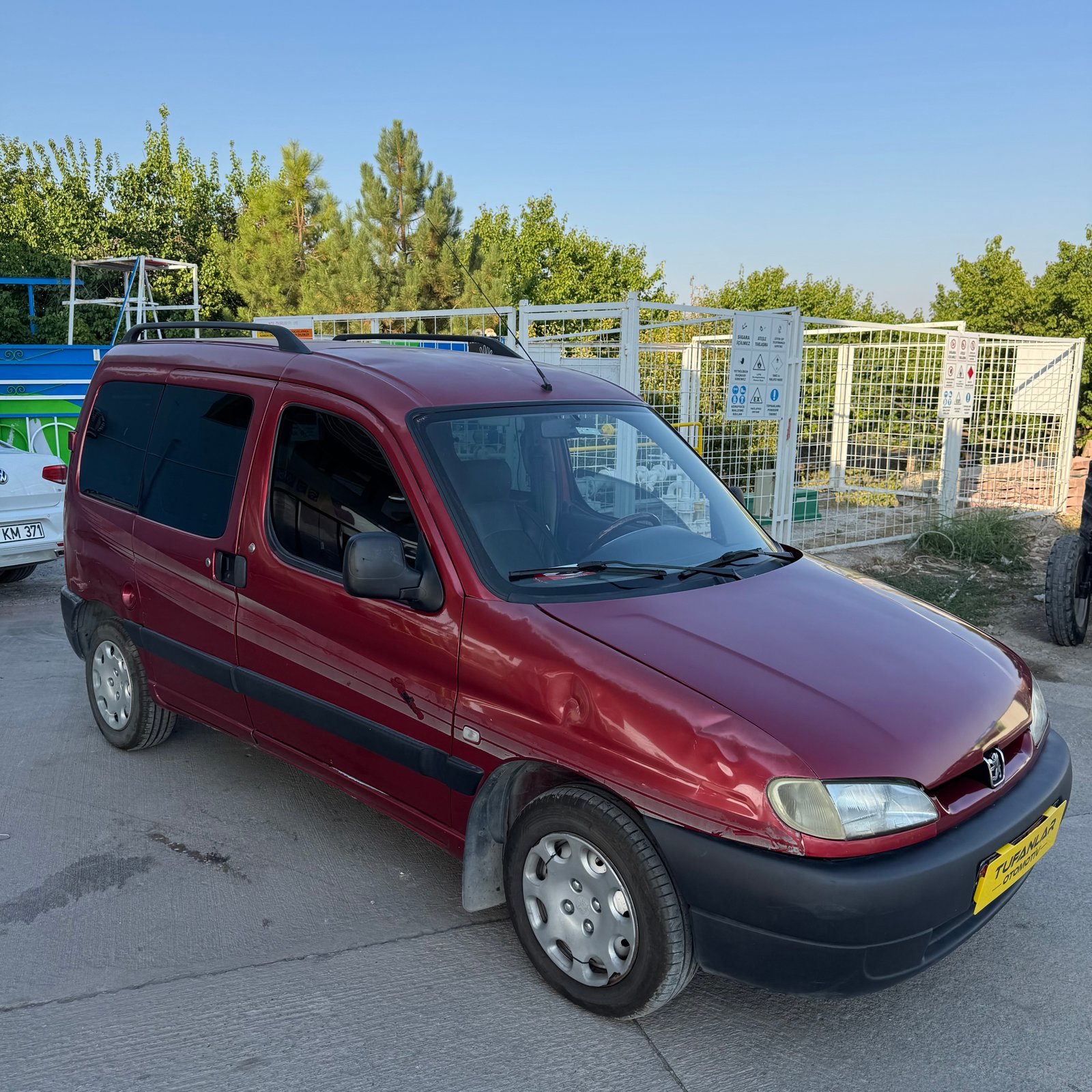Peugeot Partner 1.9 D 2002 fotoğraf 3